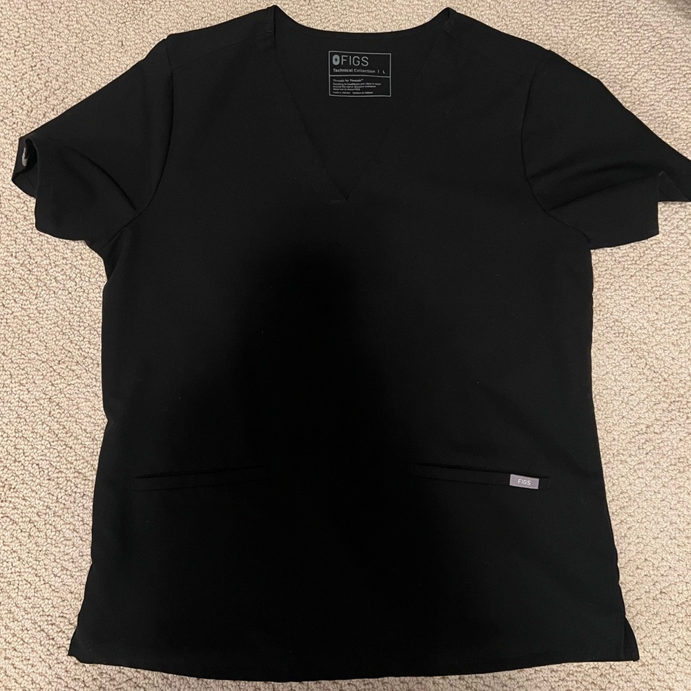 Figs Large Black Casma Three Pocket Scrub Top